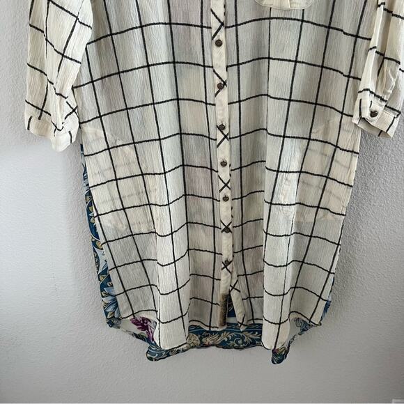 Soft Surrounding Tunic Back Floral Sheer Panel with Front Window Pane Medium P - Picture 11 of 11